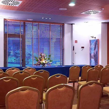 Oca Villa De Aviles Hotel 
